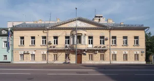 Дом Долговых