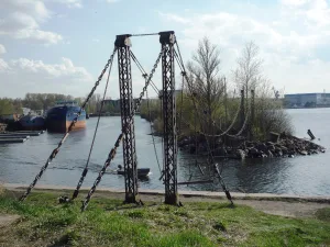 Цепной («Висячий») мост (Шлиссельбург)