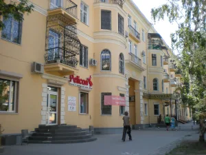 Жилой дом (Центральный район)