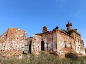 Церковь Михаила Архангела, приходская с трапезной и колокольней (Русский Юрткуль)