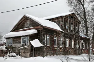 Усадебный дом, в котором в 1924-1941 гг. жил Герой Советского Союза генерал-майор В.В. Мясников (Анкудиново)