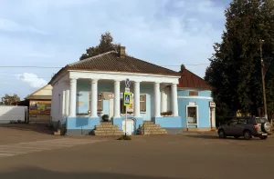 Здание торговое (Торопец)