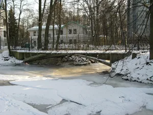 Два железобетонных мостика