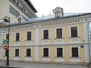 1-й Кадашёвский переулок 10 c3