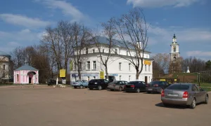 Советская площадь 1, Жилой дом