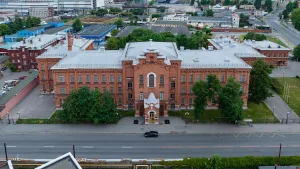 Богадельня (дом призрения) Брусницыных с оградой
