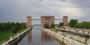 Судоходный шлюз Рыбинской ГЭС (Рыбинск)