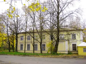 Здание детского отделения больницы (Ломоносов)