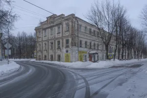 Дом для служащих (Ярославль)