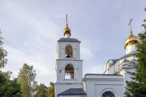 Церковь иконы Божией Матери Феодоровской (Ворсино)
