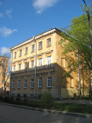 Жилой дом (Кронштадт)