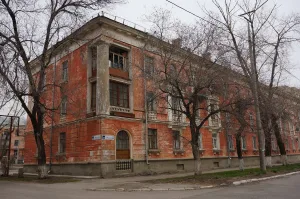 Жилой дом по улице Носова 13