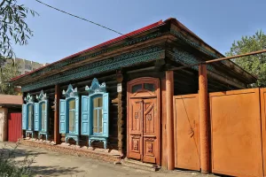 Жилой дом (Омск)