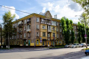 Жилой дом с нежилыми помещениями на первом этаже (Королёв)