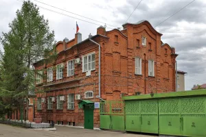 Жилой дом (Омск)