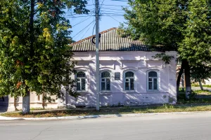 Торговый флигель (Семёнов)