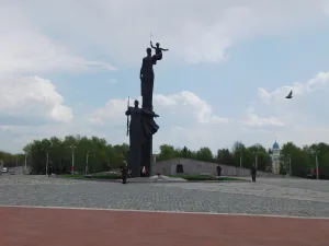 Монумент воинской и трудовой Славы (Пенза)