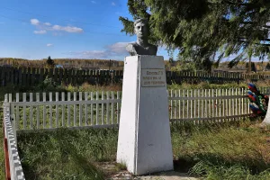 Памятник С.П. Осипову, советскому активисту, зарубленному колчаковцами в 1919 г. (Карбыза)