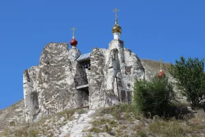 Спасская церковь (пещерная)