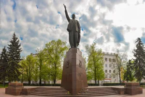 Памятник Владимиру Ленину в Рязани