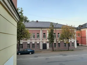 Памятное место, где проходило формирование великолукского народного ополчения (Великие Луки)