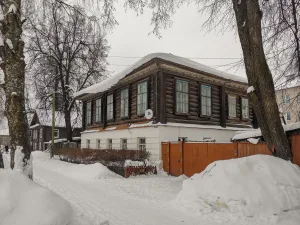 Дом И.В. Иконникова (Устюжна)