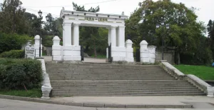 Propylaea Malakhov Hill