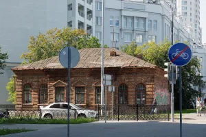 Улица Мельникова, 14, Екатеринбург