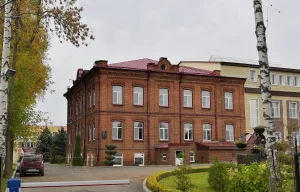 Восточный корпус больницы (Некрасовское)