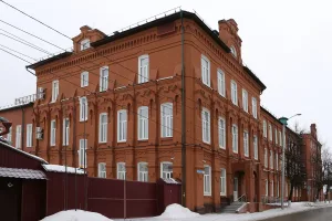 Главный корпус казённого винного склада