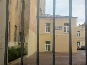 Жилой флигель