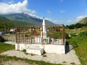 Памятник партизанам, павшим в период Гражданской войны