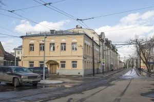Флигель (Басманный)