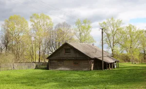 Амбар деревянный (Извара)
