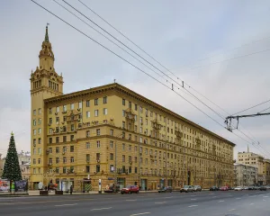 Наземный вестибюль (Арбат)