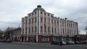 Административное здание с торговыми помещениями (Череповец)