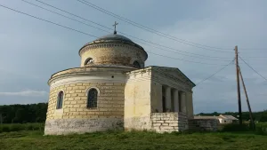 Церковь Михаила Архангела (усыпальница Стаховичей) (Пальна-Михайловка)