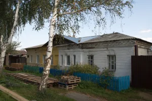 Жилой дом по «образцовым» фасадам (Невьянск)