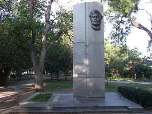 Q122726022