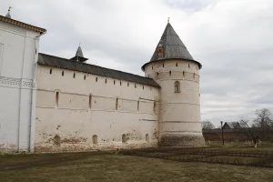 Прясло между Круглой садовой башней и Белой палатой (Ростов)