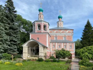 Церковь Николая Чудотворца Венев-Никольского монастыря