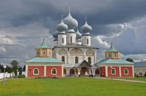 Успенский собор (Тихвин)