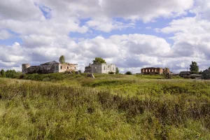 Краснохолмский Николаевский Антониев монастырь