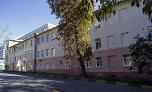 Здание Первой городской больницы, в которой в 1812-1813 гг. работал основоположник клинической медицины в России врач М.Я. Мудров (Нижний Новгород)