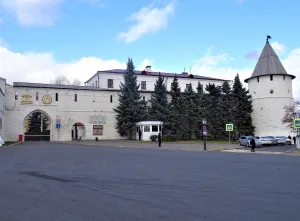 Прясло стены между юго-восточной башней и Спасской башней (Казань)