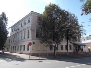 улица Толстого, 25/68
