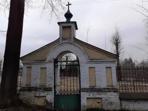Часовня в ограде (Гребнево)