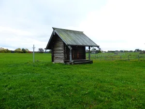 Амбар Мешкова из деревни Южный Двор (остров Кижи)