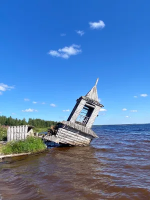 Церковь иконы Тихвинской Божией Матери