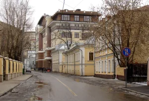 1-й Кадашёвский переулок 10 строения 1 2 3